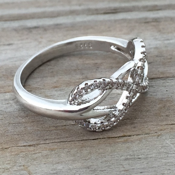 Infinity knot ring Crystal studded ring 925 silver - Picture 4 of 8